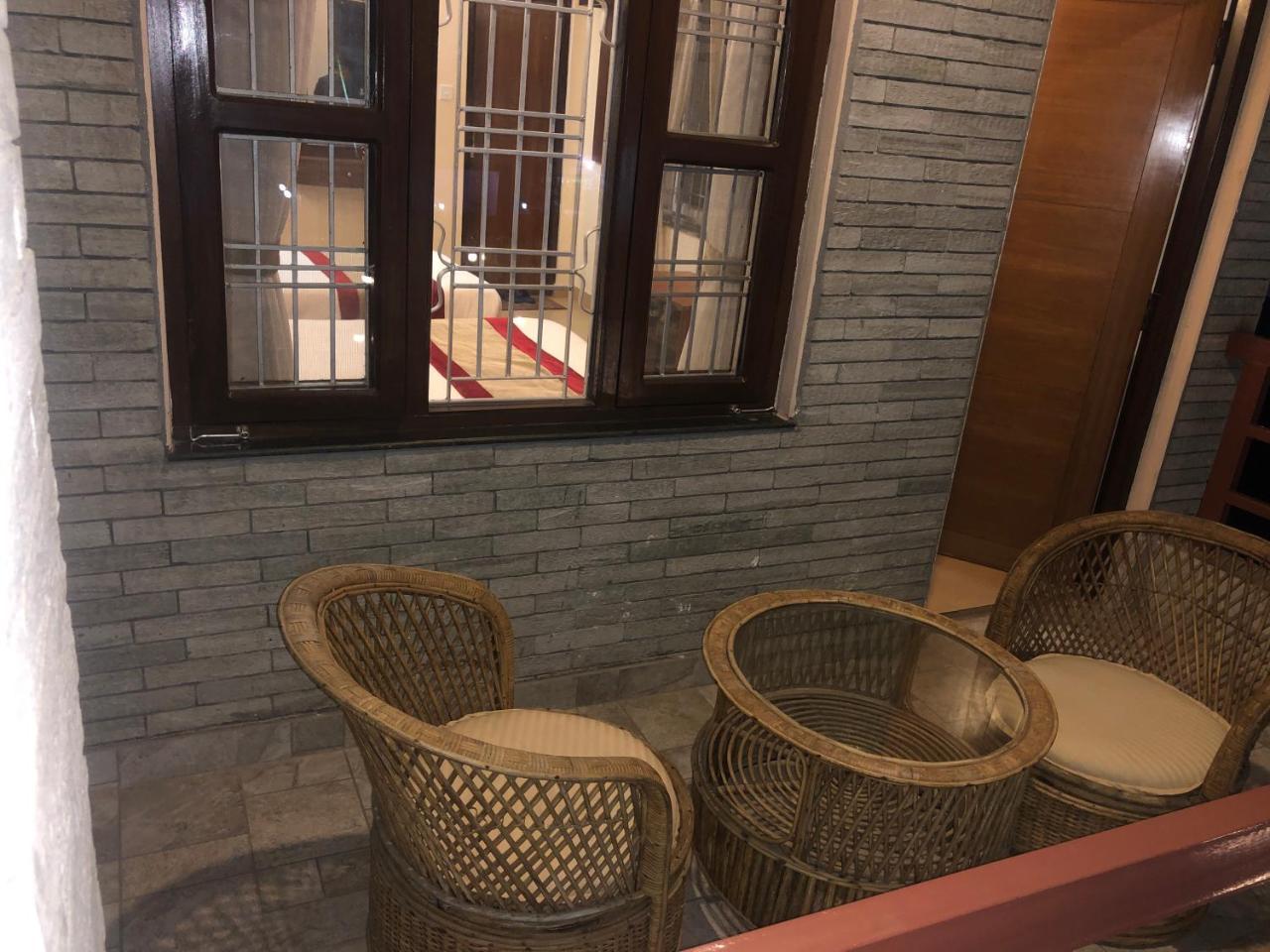 Guru 3* Pokhara